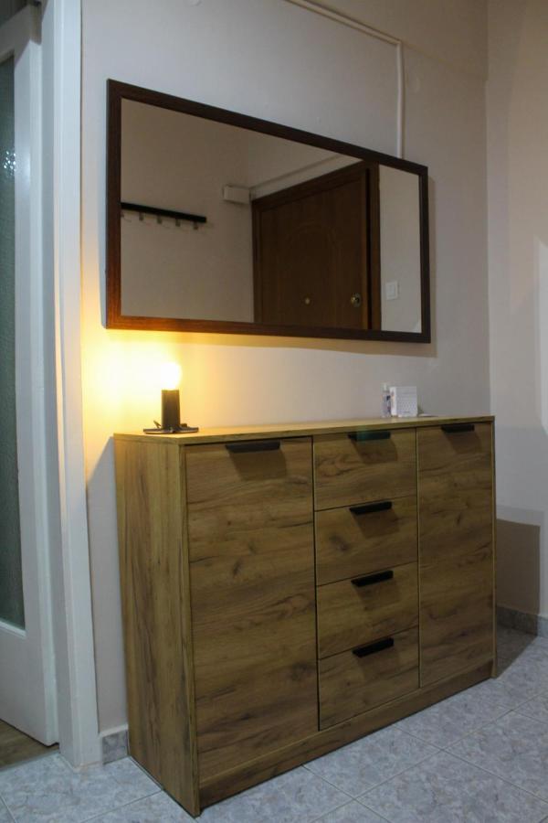 Cozy Apartment In The City Center Салоники Экстерьер фото