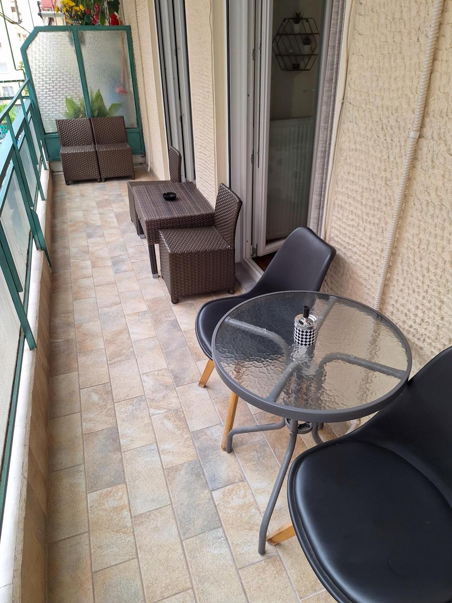 Cozy Apartment In The City Center Салоники Экстерьер фото