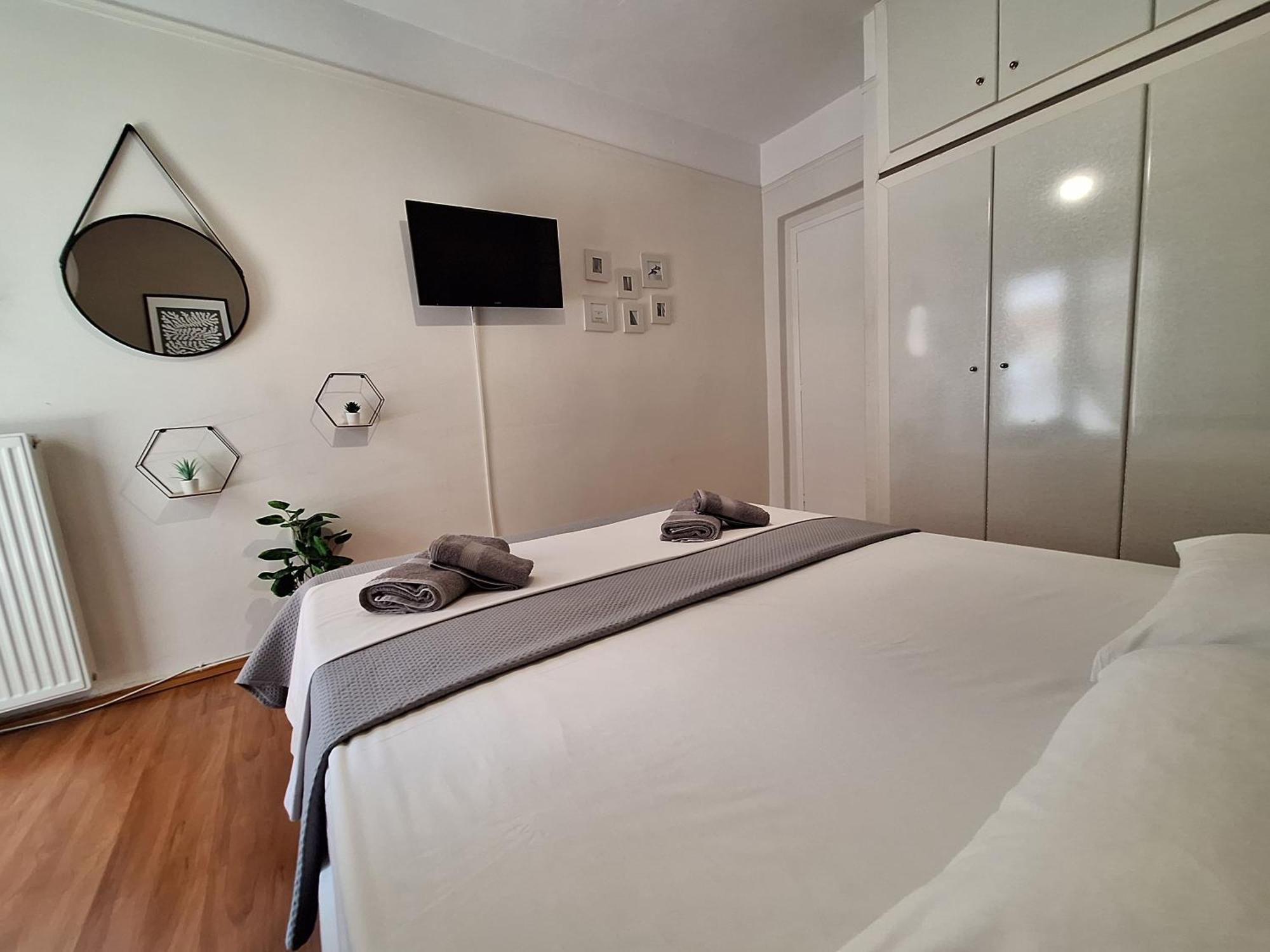 Cozy Apartment In The City Center Салоники Экстерьер фото